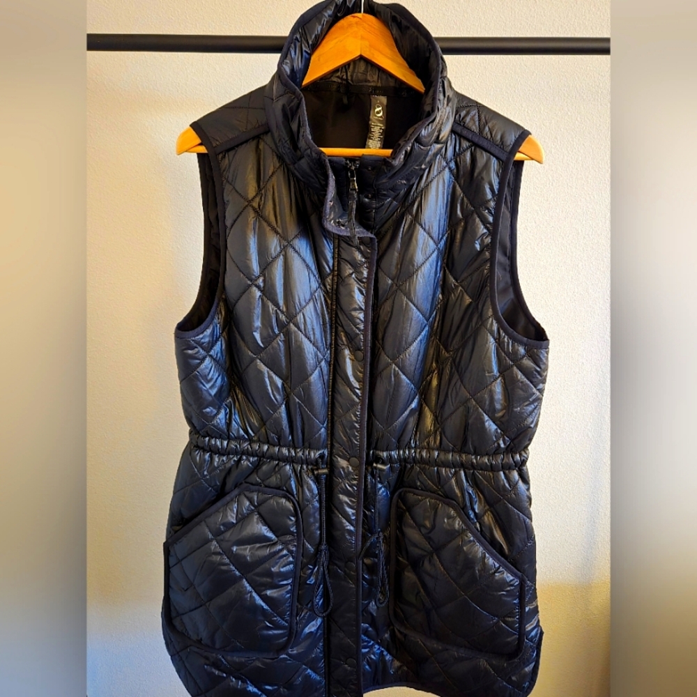 Women's Black Quilted Vest